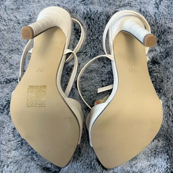 Flower open-toe heels - Picture 5 of 5